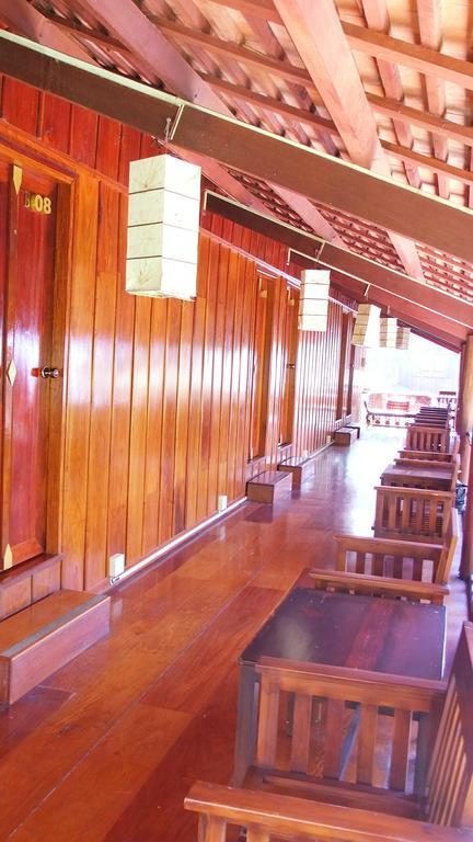 Mylaohome Guesthouse Luang Prabang Esterno foto